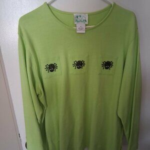 Quacker Factory woman's green top with spiders 1X